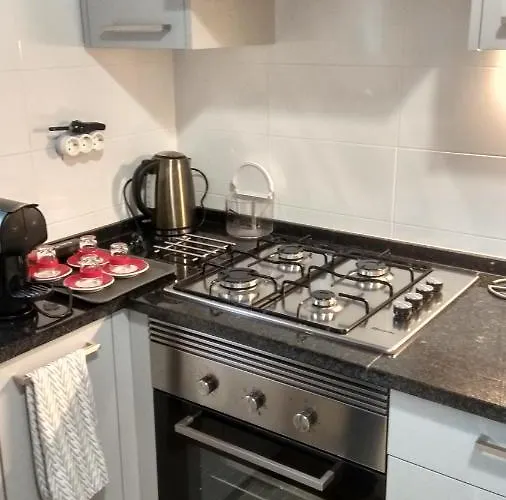 Alvalade Apartment *